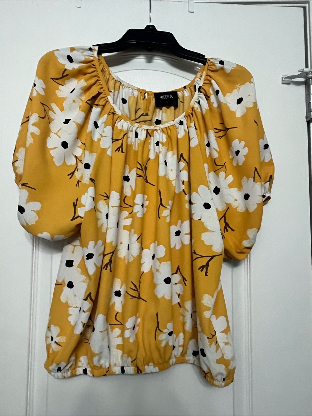 WEEK& Floral Puff-Sleeve Blouse in Mustard Yellow